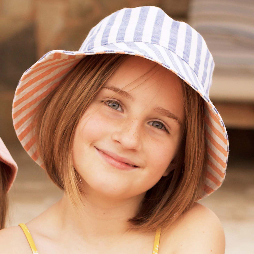 Chapeau Bob Enfant en Coton Mowana bleu-blanc BARTS