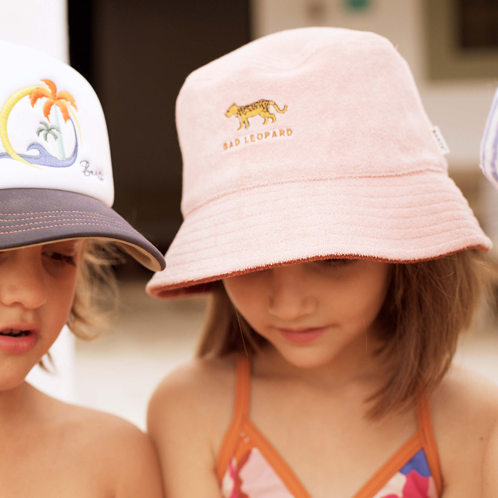 Chapeau Bob Enfant en Tissu Éponge Tolom rose BARTS