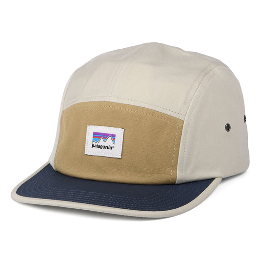 Casquette 5 Panel en Coton Bio Shop Sticker Graphic Maclure beige sable-bleu PATAGONIA