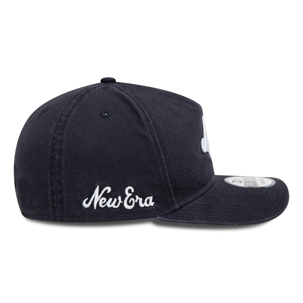 Casquette en Coton Délavé Golfer NE Pre-Curved Unstructured bleu marine-blanc NEW ERA