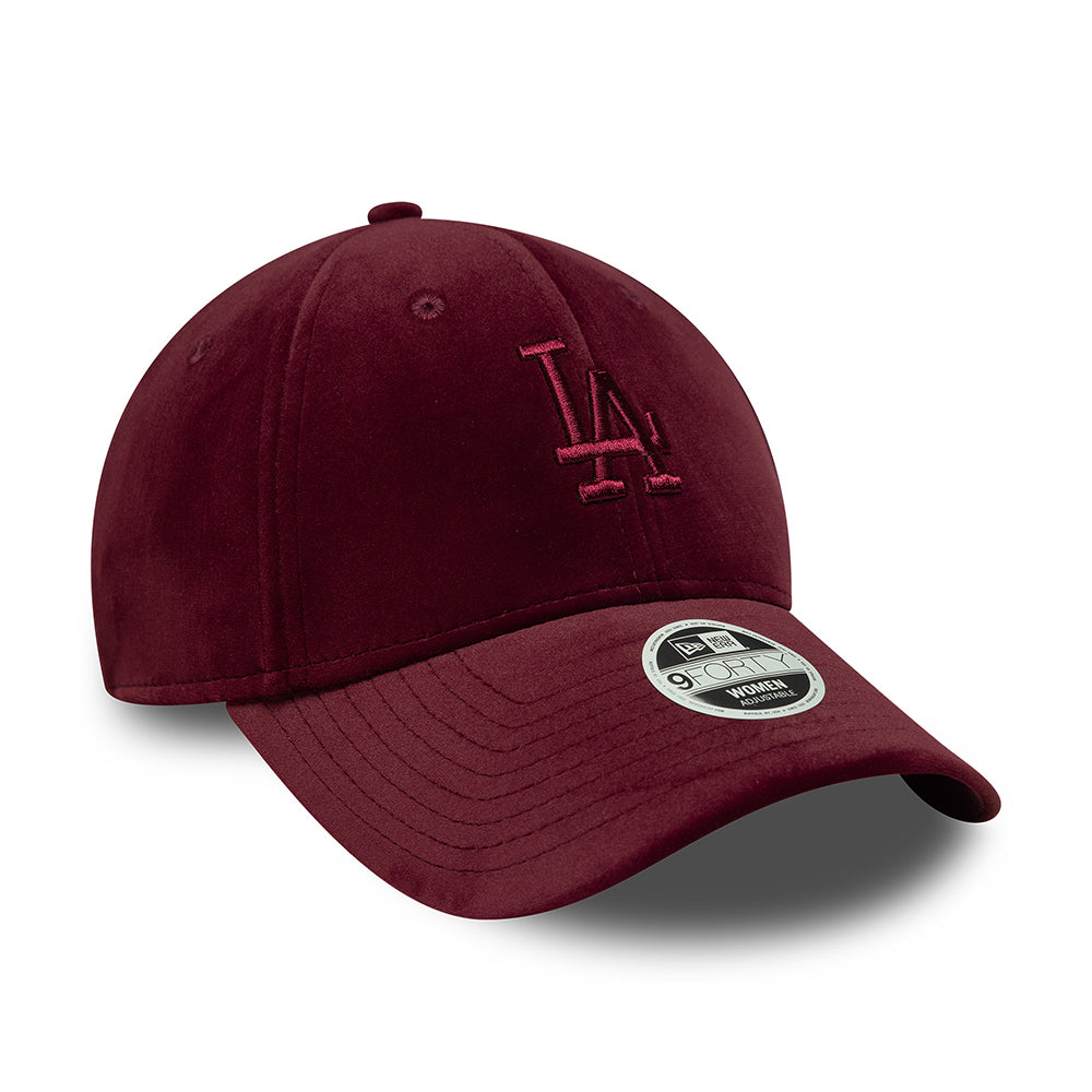 Casquette Femme 9FORTY MLB Velour Midi L.A. Dodgers bordeaux NEW ERA