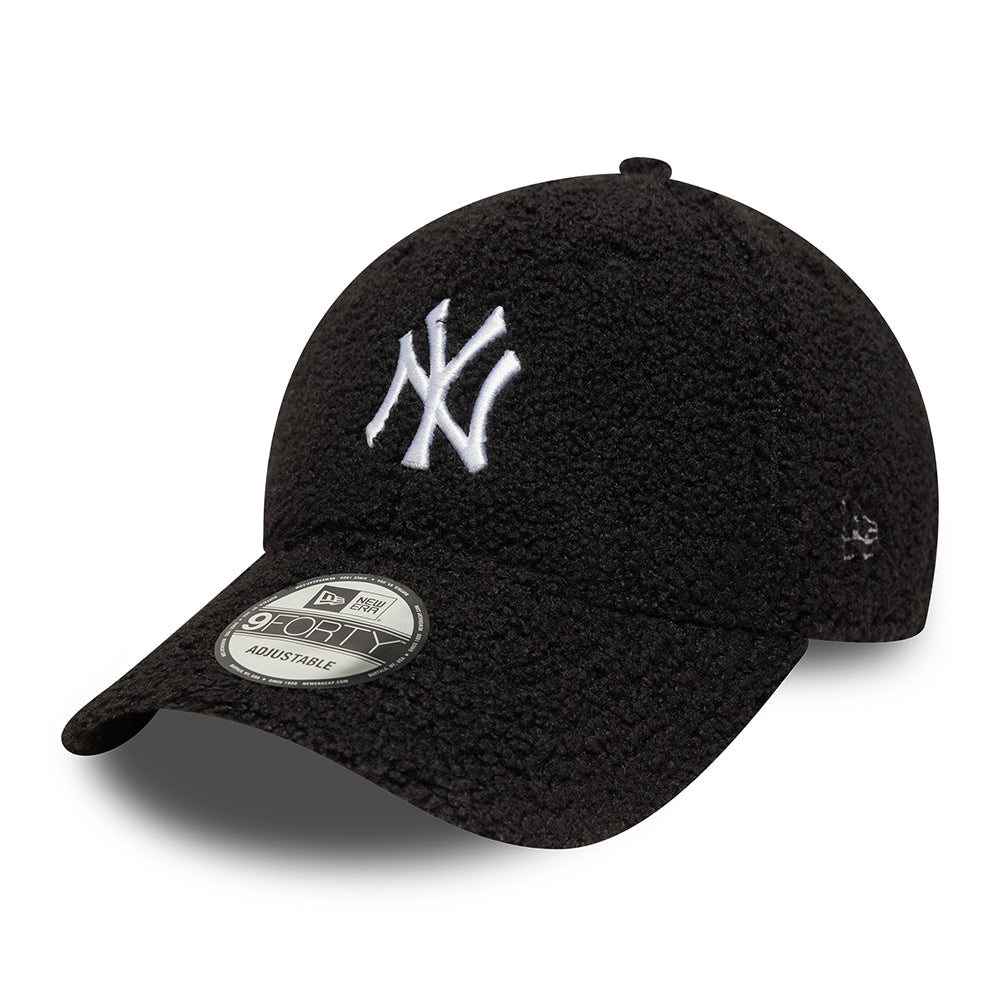 Casquette 9FORTY MLB Winter Borg New York Yankees noir-blanc NEW ERA