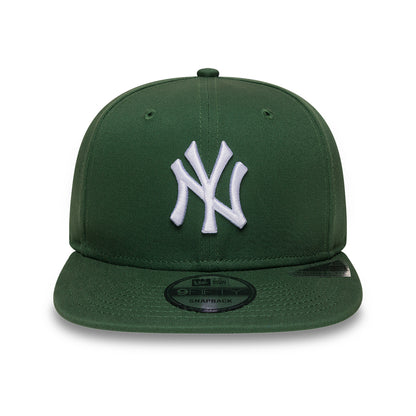 Casquette Snapback 9FIFTY New York Yankees MLB League Essential vert foncé-blanc NEW ERA