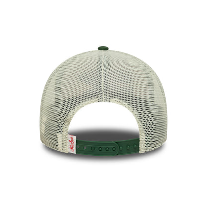 Casquette Trucker 9FORTY M-Crown Outdoor Graphic A-Frame crème-vert foncé NEW ERA