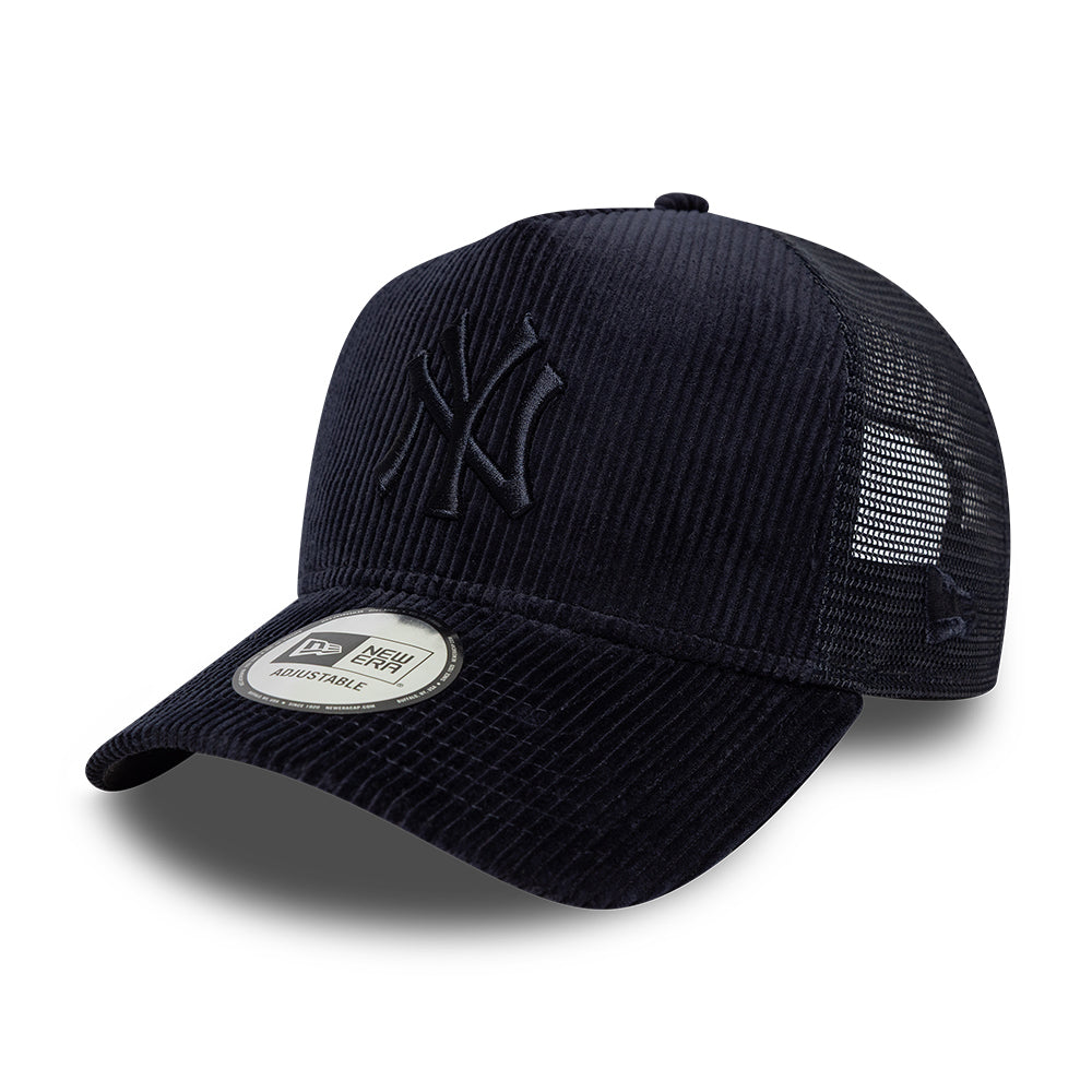 Casquette Trucker 9FORTY MLB Tonal Cord A-Frame New York Yankees bleu marine sur bleu marine NEW ERA