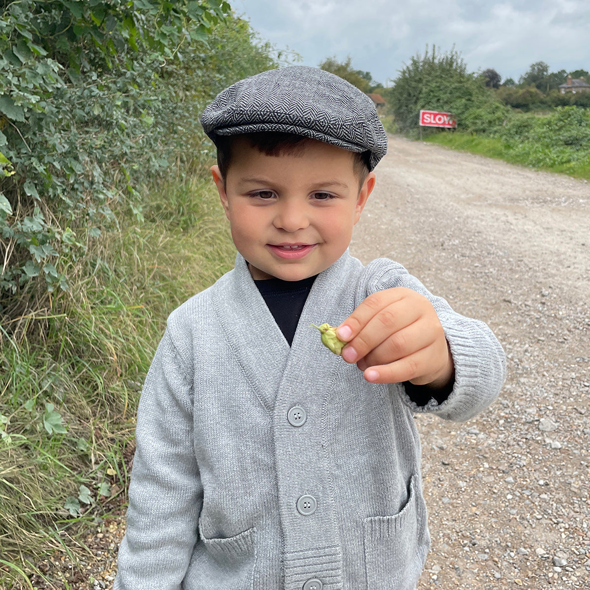 Casquette Plate Enfant à Chevrons gris JAXON & JAMES