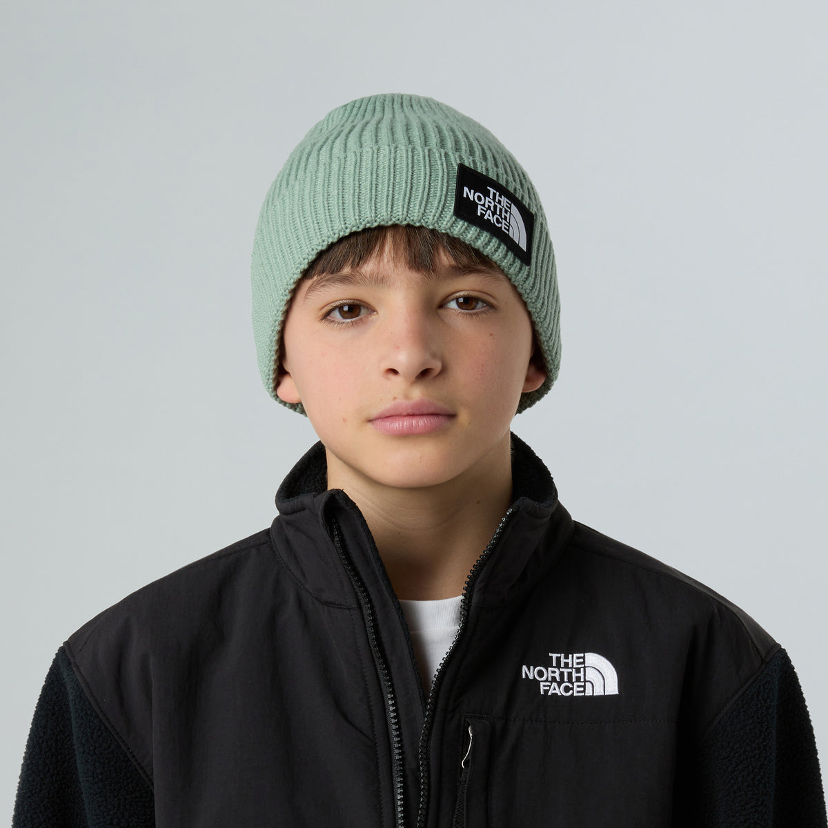 Bonnet Enfant Recyclé à Revers TNF Logo Box sauge THE NORTH FACE