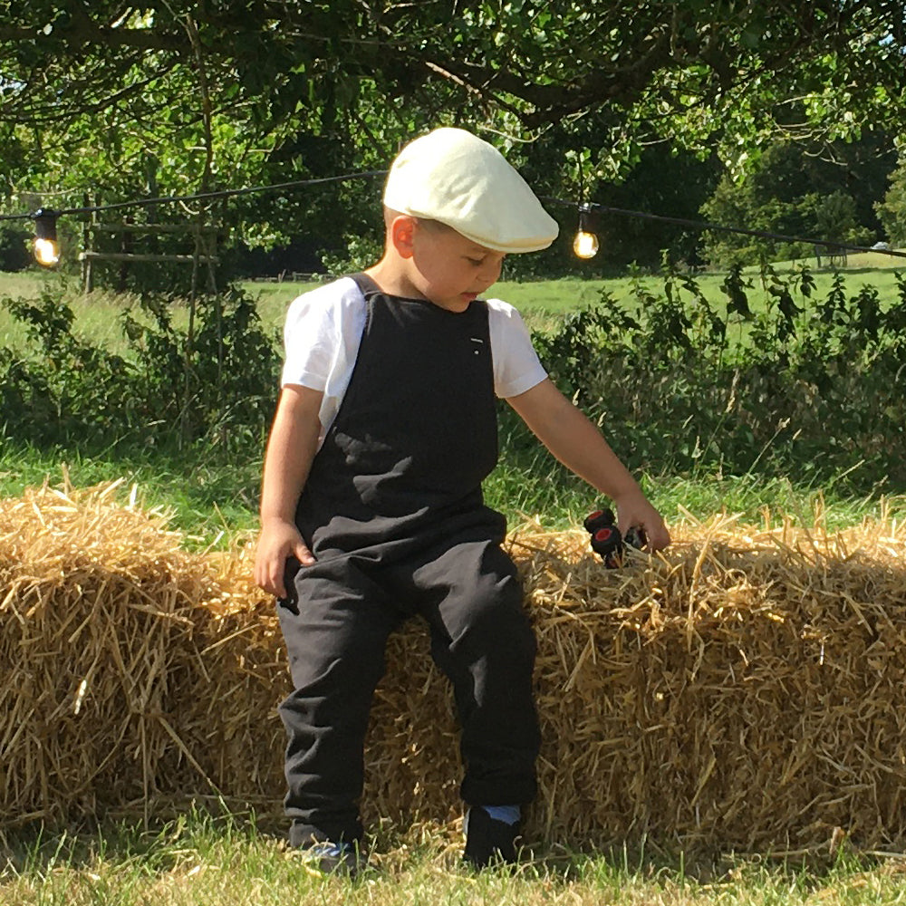 Casquette Plate Enfant en Coton beige JAXON & JAMES - VENTE EN GROS
