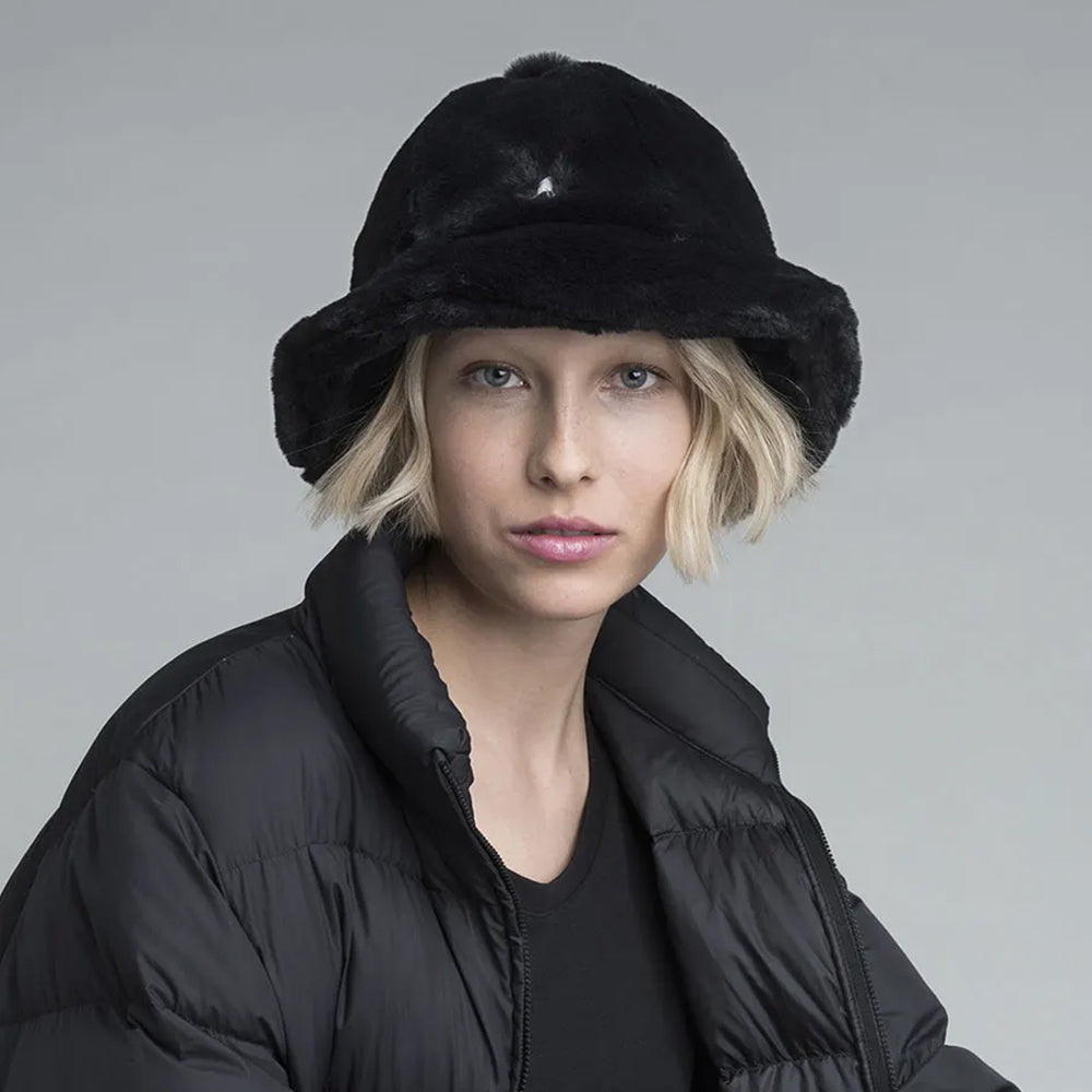 Chapeau Bob en Fausse Fourrure Casual noir KANGOL