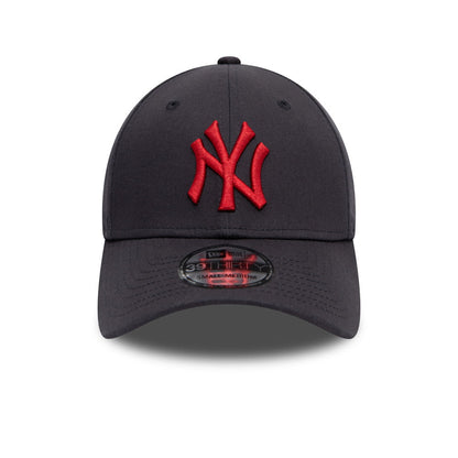 Casquette 39THIRTY MLB League Essential New York Yankees bleu-rouge NEW ERA