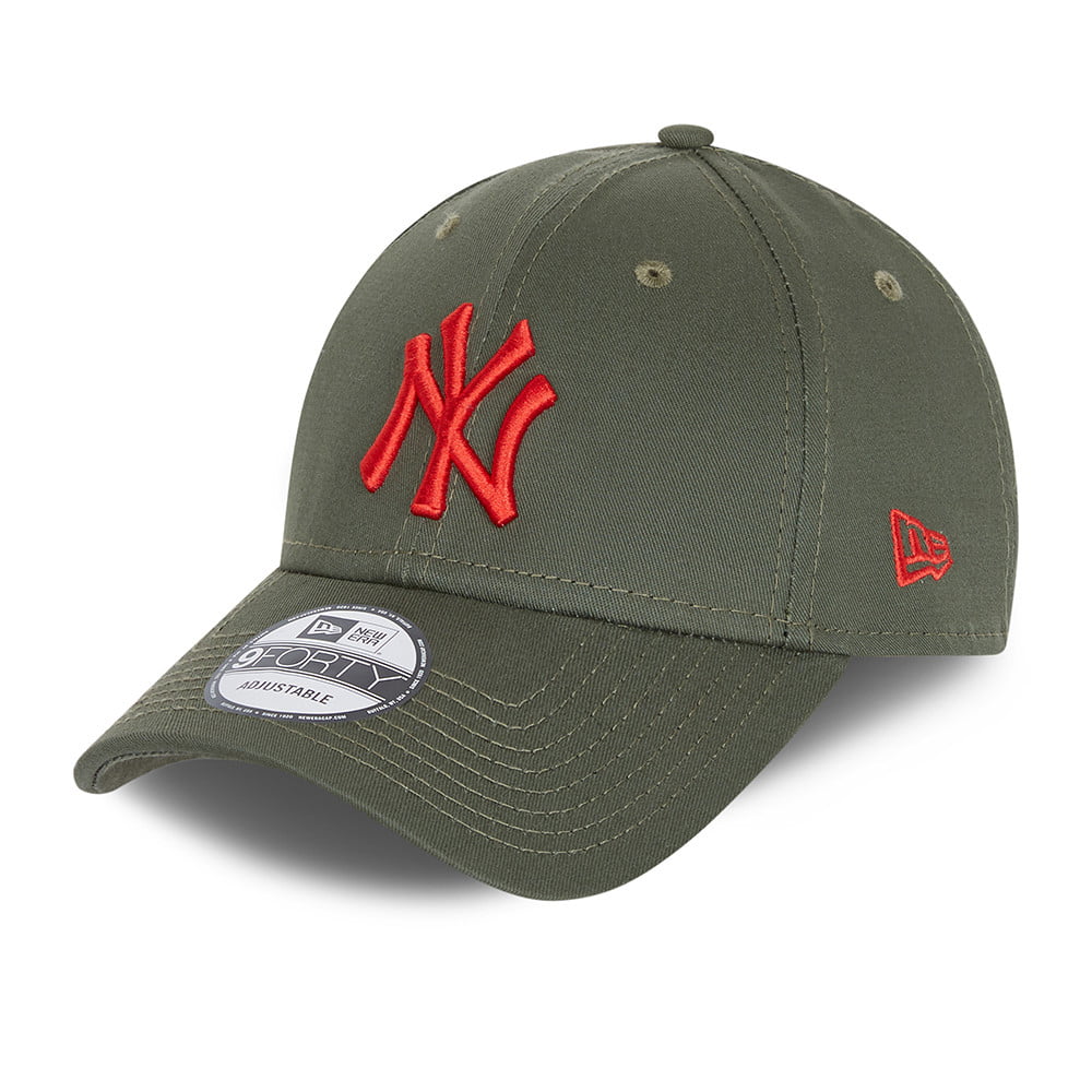 Casquette 9FORTY MLB League Essential New York Yankees olive-rouge NEW ERA