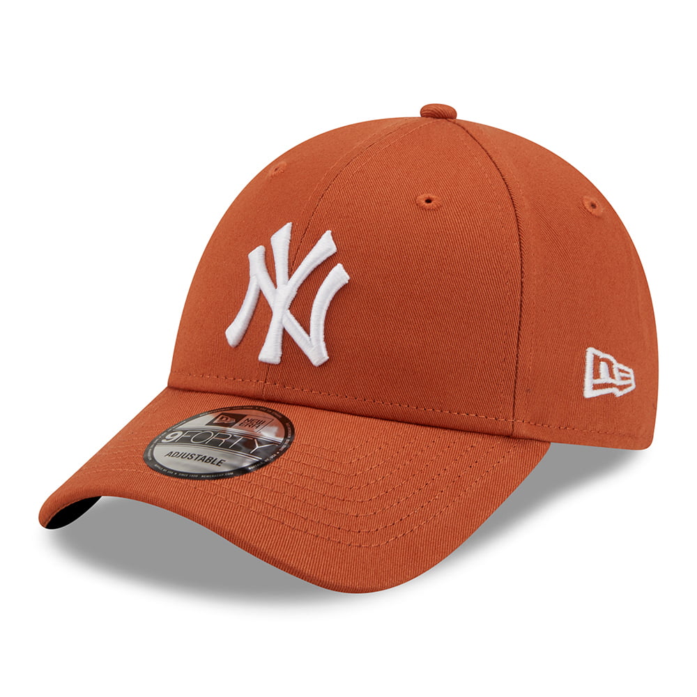 Casquette 9FORTY MLB League Essential New York Yankees ocre-blanc NEW ERA