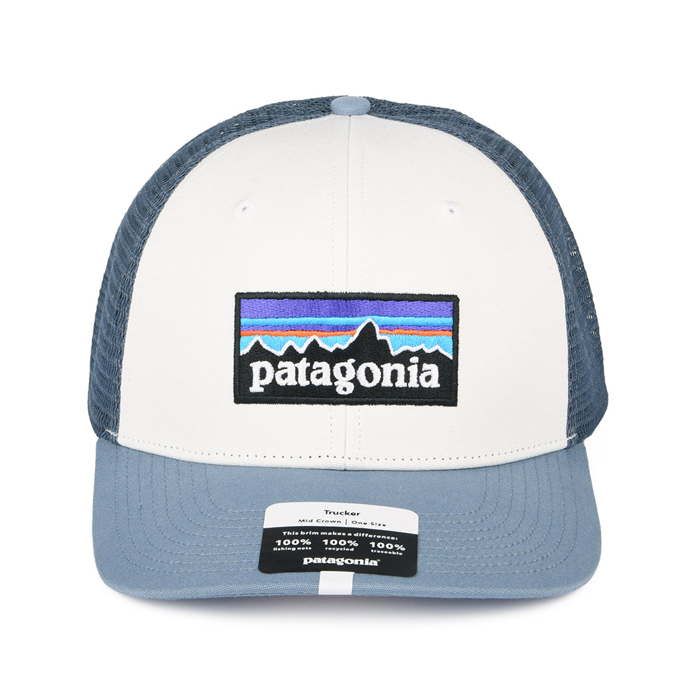 Casquette Trucker en Coton Bio P-6 Logo blanc-bleu fumé PATAGONIA