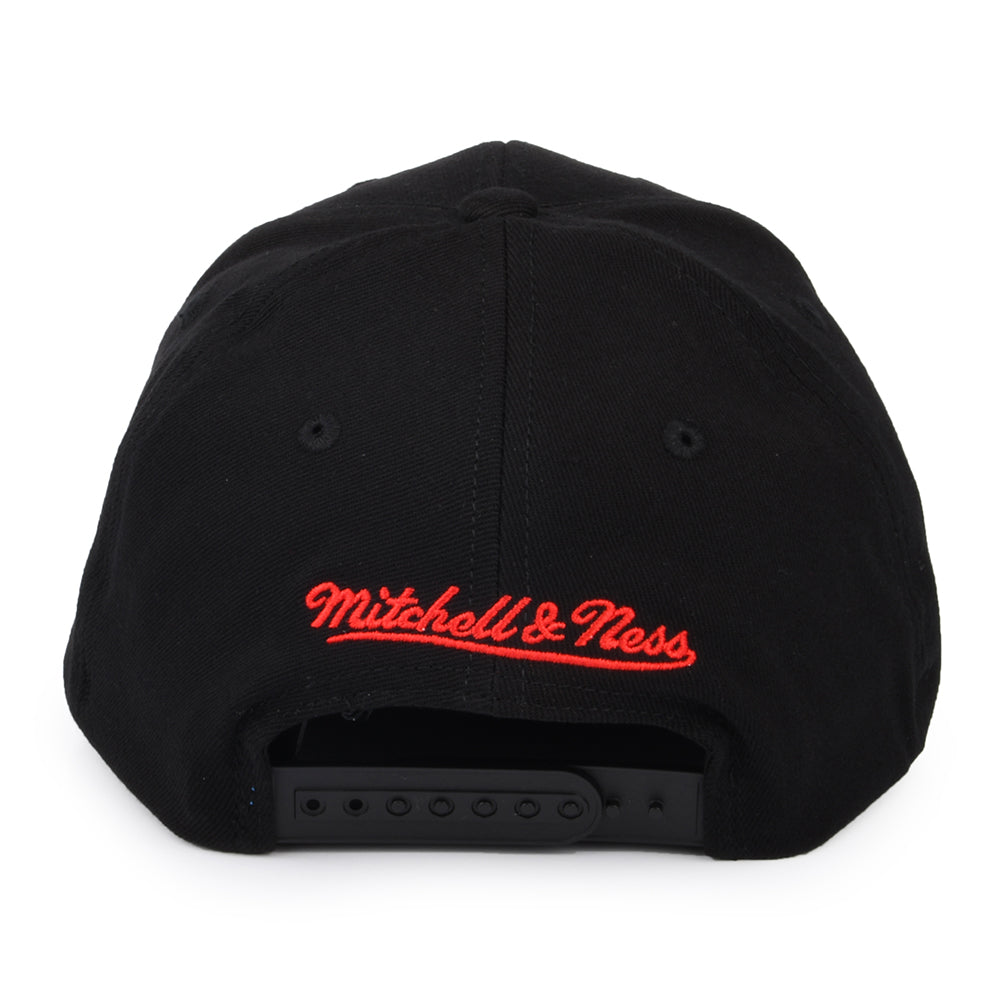 Casquette Snapback NBA Team Ground Stretch Toronto Raptors noir MITCHELL & NESS