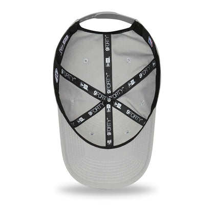 Casquette 9FORTY NBA Monochrome Brooklyn Nets gris NEW ERA